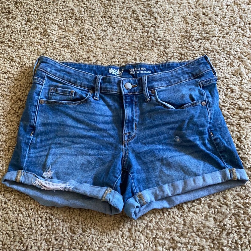 Mid-Rise Midi Jean Shorts